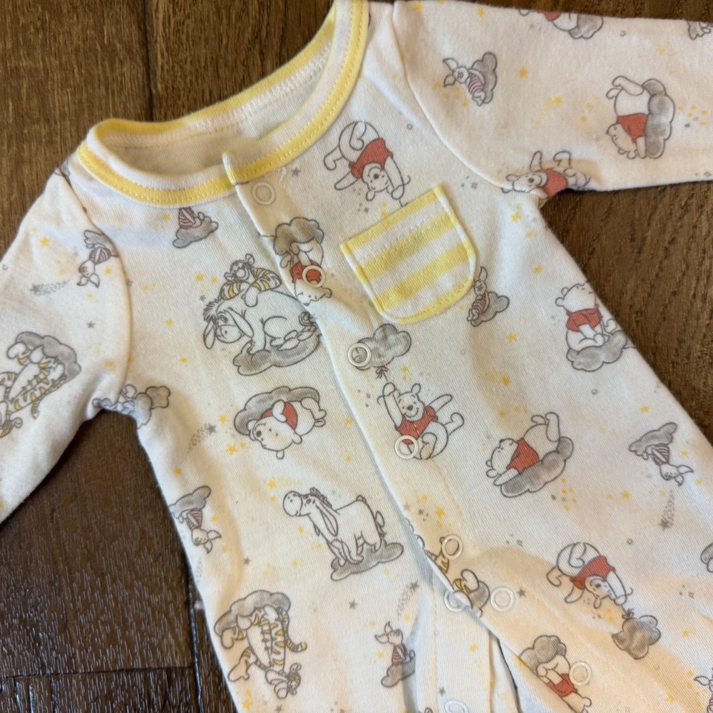 Disney Baby Bundle Preemie Winnie Pooh Outfit Hat Gender Neutral Yellow - Picture 3 of 9